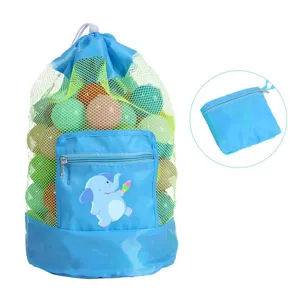 Sac de rangement de jouets de plage en filet bleu avec motif d'éléphant mignon et cordon.