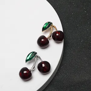 Broche Cerise Mode Créative Fruit Minimaliste Polyvalent Costume Vêtements Corsage Épingle En Alliage Bijoux