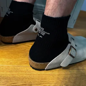 Spring summer simple solid color Japanese thick needle letter print short cotton socks for men