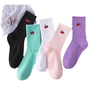 Süße Kirsche bestickte Baumwoll Socken für Damen, bequeme lässige Alltags Socken Set