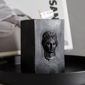 Vela Aromática de Pilar de Diosa Cuadrada Estilo Nórdico Hecho a Mano Aromaterapia Cera de Soja Decoración del Hogar Relieve Retrato Regalo