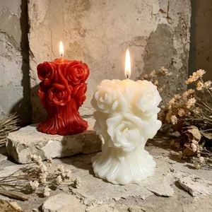 3D Rosenstrauß Duftkerze für romantische Valentinstag Dekoration und gemütliche Atmosphäre.