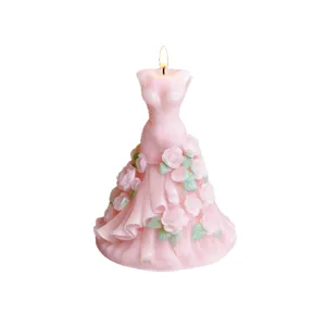 Rosa kleidförmige Duftkerze mit 3D-Rosen, romantisches Geschenk für Geburtstag und Heimdekoration.