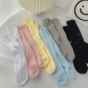 Women's cute bow embroidered mid-tube slouch socks, soft cotton spring and summer casual hosiery.