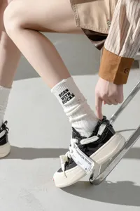Women thick distressed embroidered mid-calf slouch socks casual cotton hosiery white