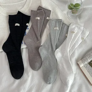 Damen atmungsaktive Mesh-Mittelsocken Frühling Sommer lässige Baumwolle dünne Socken süß