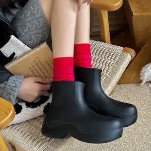 Fashionable color-block ribbed mid-calf socks, stylish cozy knit hosiery for autumn and winter.