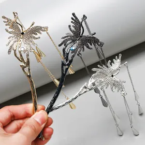 Épingle à Cheveux Papillon Vintage Traditionnelle Chinoise en Alliage Strass Perle Artificielle Bâtonnet à Cheveux Hanfu Accessoire