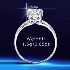 Detailansicht des Sterlingsilberrings mit 7mm Zirkonia und Schmetterlingsfassung