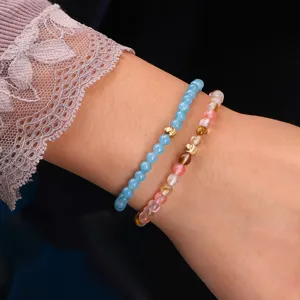 Detailansicht von 4mm mehrfarbigen Kristall-Achat-Armbändern mit Kupferperlen