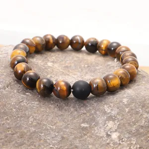Bracciale in perle di pietra occhio di tigre naturale con un unico accento nero opaco