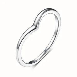 Anello a forma di V in argento sterling 925 da donna con finitura lucida a specchio