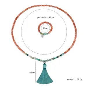 Collier Mala 108 perles fait main avec pierres de bois et pompon sarcelle yoga