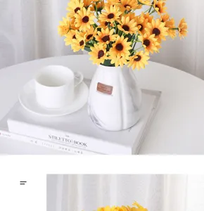 Bouquet de tournesols artificiels avec vase blanc décoration de table arrangement