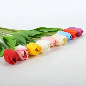Artificial tulip silk flowers for home decoration and wedding bouquet photography props.