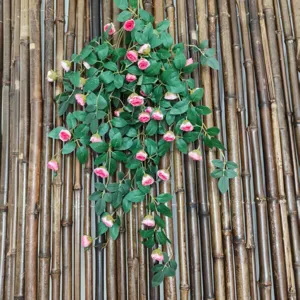 Guirlande de fleurs de roses roses artificialles pour décoration murale, réaliste.