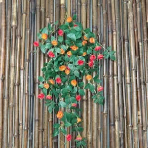 Guirlande de roses artificielles en soie fausse plante suspendue pour décoration paysagère