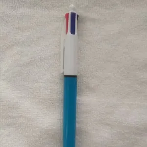 Stylo à bille rétractable 4 couleurs à pointe ogive pour bureau et examens étudiants