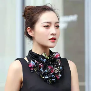 Elegant black floral print pullover neck gaiter scarf for women spring summer fashion