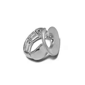 Anillo elástico de metal plateado con detalle de disco geométrico ovalado para hombre y mujer