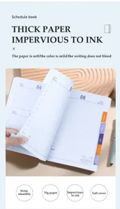 Primer plano de la agenda diaria española 2025 con papel de 70g resistente a la tinta