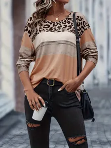 Top da Donna Taglie Forti con Stampa Leopardata e Blocchi di Colore Girocollo Manica Lunga in Seta di Latte Casuale Cammello