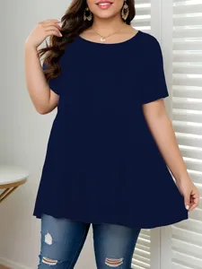 Elegantes marineblaues Kurzarm-T-Shirt in Übergröße mit Rundhalsausschnitt und lockerer Passform