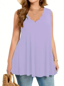 Close-up detail of scalloped V-neckline on lavender sleeveless summer top