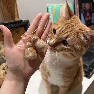 Handgefertigter Tierhaar-Andenken-Schlüsselanhänger mit süßem Katzen-Design für Haustiere