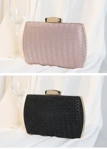 Detailansicht der gewebten Textur von Abendclutches in Roségold und Schwarz