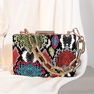 Vintage farbige Schlangenmuster PU-Leder Box-Clutch mit klobiger goldener Kettenriemen