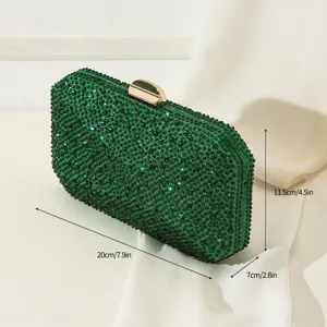 Luxuriöse smaragdgrüne Abendtasche mit Strasssteinen und präzisen Größenangaben