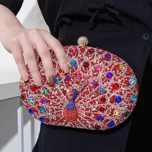 Exquisite Vintage Pfauen-Abendtasche mit glänzenden Strasssteinen und bunten Kristallen