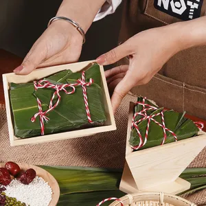 Χειροποίητο Ξύλινο Καλούπι Zongzi Ρετρό Μασίφ Ξύλο Παρασκευαστής Παραδοσιακού Φαγητού Τρίγωνο Τετράγωνο Καλούπι Διαμόρφωσης Κουζίνας