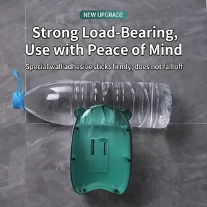Bear-shaped wall-mounted toothbrush holder with strong load-bearing capacity