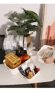 Cestas organizadoras de escritorio de plástico blanco para cosméticos y cuidado