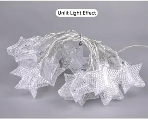 Guirlande lumineuse LED à clip étoile non éclairée avec sa texture transparente