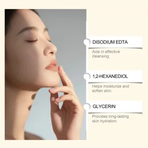 Lista de ingredientes con glicerina y hexanodiol para hidratación y cuidado facial.
