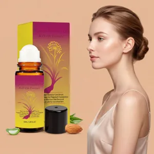 Esencia Roll-On de aceite de Cyperus Rotundus frasco y caja con modelo para post-depilación