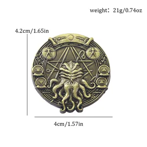 Detailed view of Cthulhu Necronomicon brooch badge with dimensions and weight data