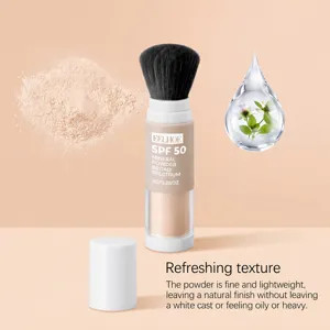 Dettaglio del pennello per polvere minerale EELHOE SPF 50 con la sua texture fresca