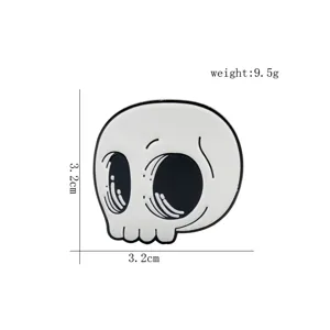 Detaillierte Ansicht der Größe und des Gewichts der Cartoon-Totenkopf-Emaille-Nadel