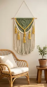 Tenture murale en macramé bohème tissée à la main en coton avec glands jaunes et verts