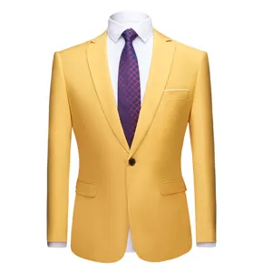 Detail van een felgeel slim fit herenkostuum met één knoop voor zakelijk gebruik