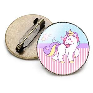 Juego de broches redondos de unicornio con cabujón de cristal y parte trasera de metal