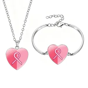 Set di gioielli collana e bracciale a cuore con nastro rosa per la consapevolezza