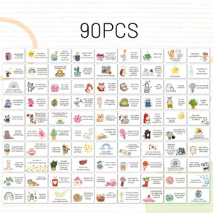 Vue détaillée de 90 cartes de boîte à lunch avec citations inspirantes en anglais.