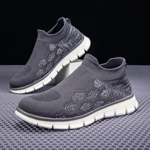 Baskets en tricot respirant pour hommes avec semelles blanches antidérapantes pour loisirs