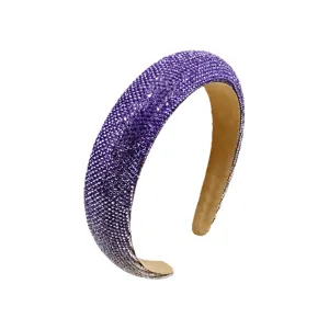 Paarse strass gevoerde haarband voor vrouwen, elegant sprankelend kristallen haaraccessoire.