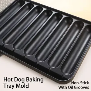 Antihaftbeschichtetes Backblech mit 8 Schlitzen für Grillwürste